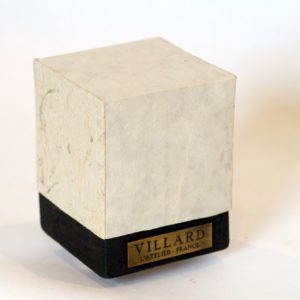 «Le P'tit Villard», photophore à bougie LED par l'Atelier Villard.