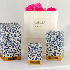 Les trois lanternes «Le P'tit Villard» : photophores à bougie LED, par l'Atelier Villard.