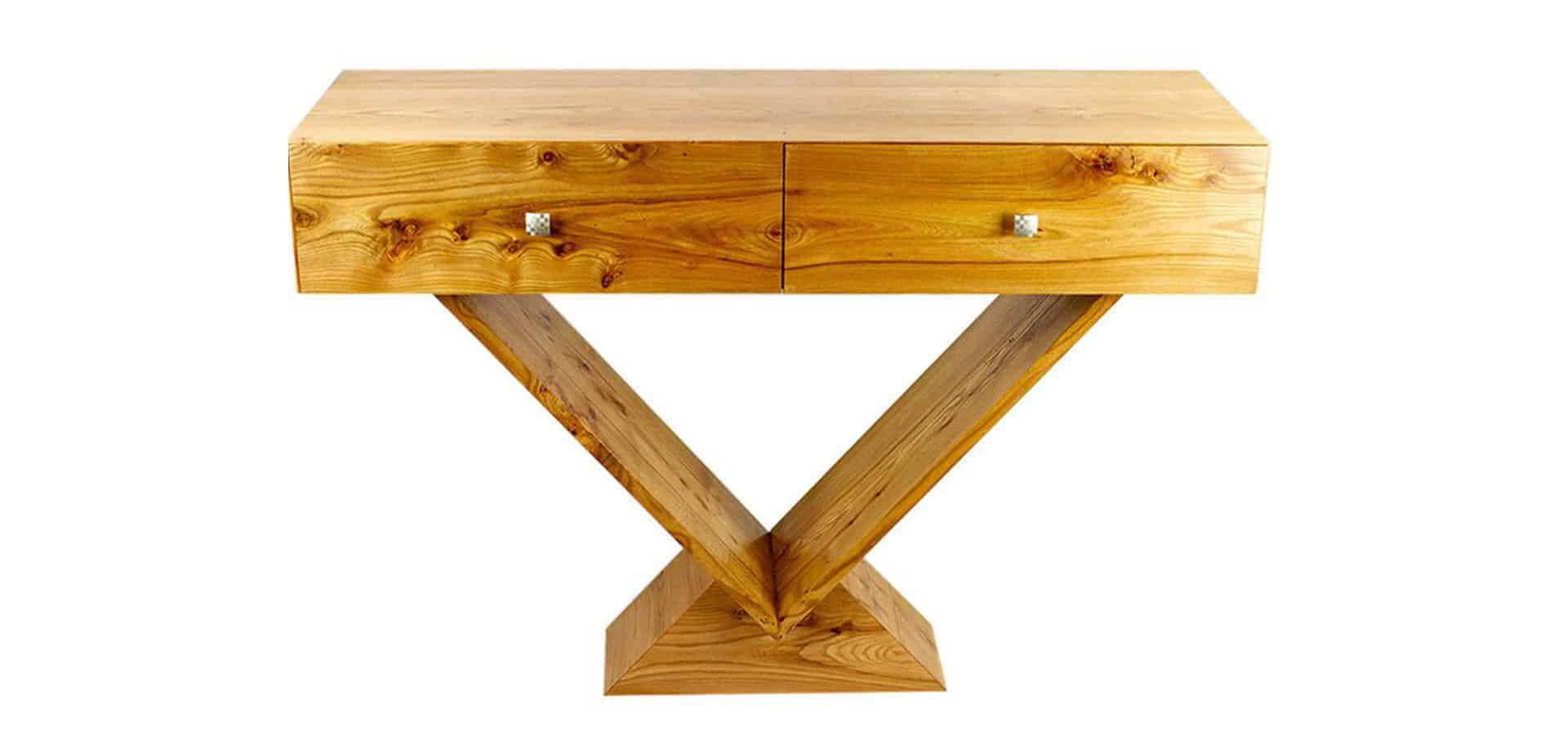 Console Aishou 愛妾 «La concubine», en orme champêtre et tiroirs en valchromat rouge, par l'Atelier Villard, ébéniste artisan d'art.