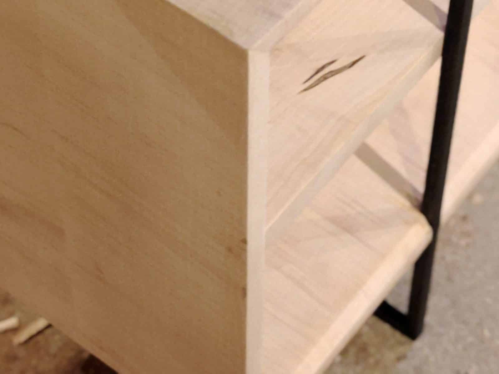 Console Shibui 渋い , en acier et érable champêtre, par l'Atelier Villard, ébéniste artisan d'art.